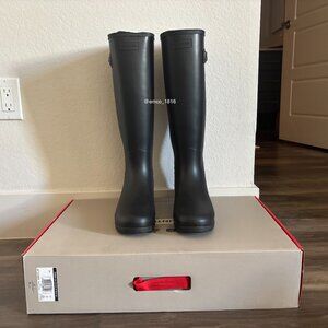Hunter Refined Tall Rainboots, Matte Black, Size 9